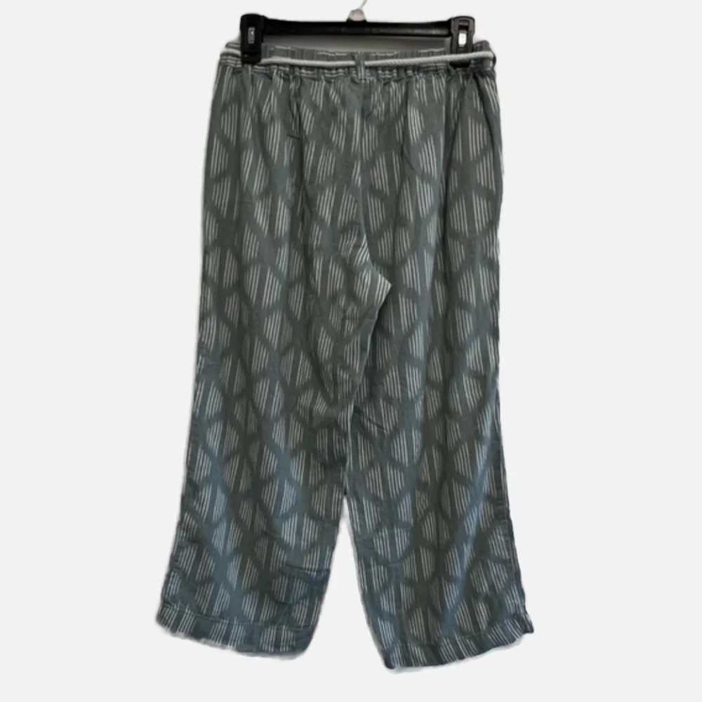 dip sage green